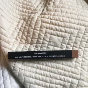 MAC brow sculpt brow pencil (new!) in CORK